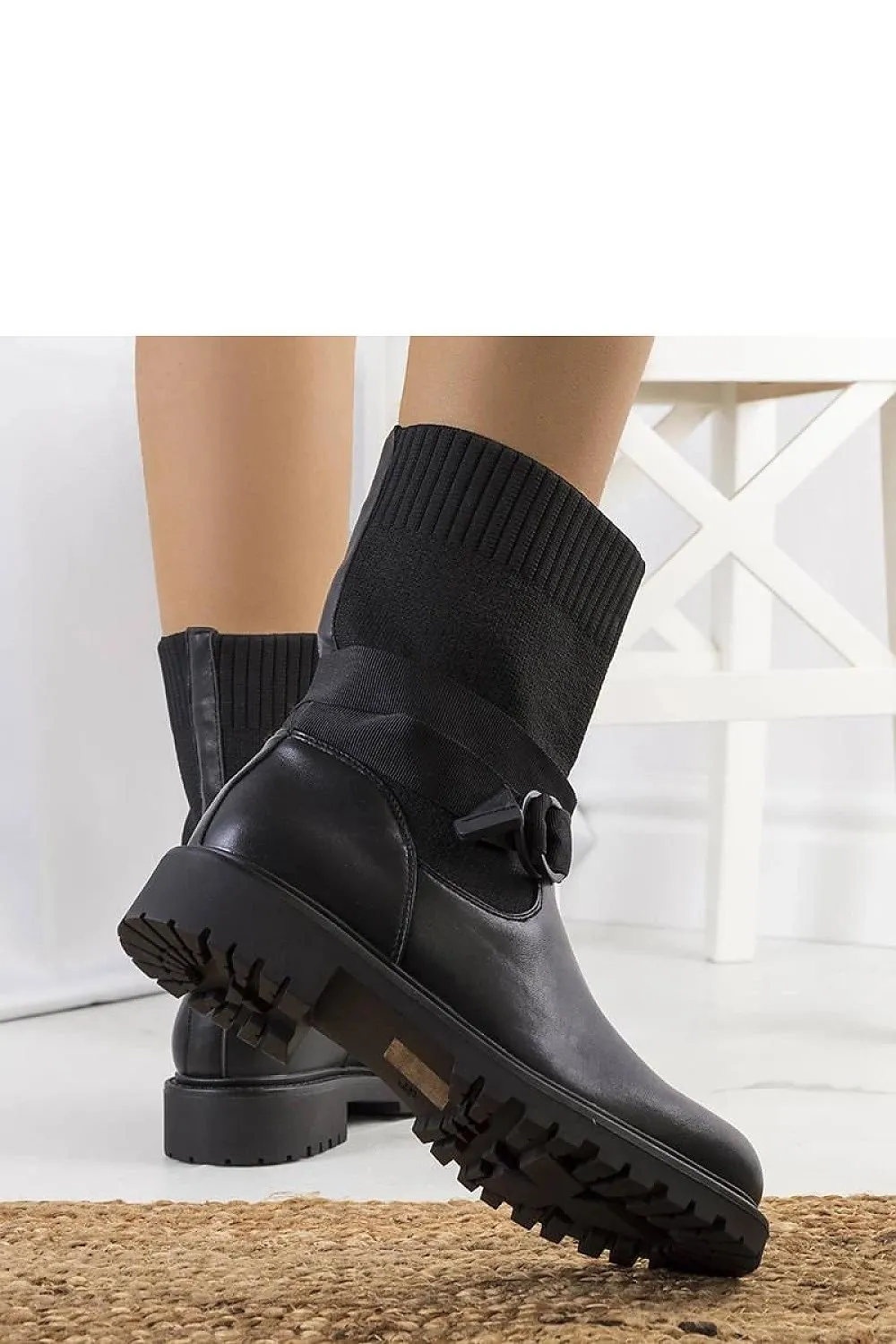 Black eco leather insulated boots