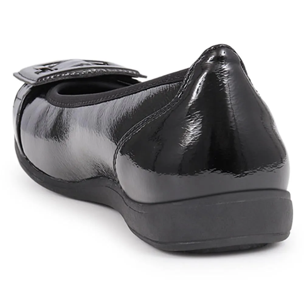 Buckle-Detailed Ballet Pumps  - WBINS40201 / 326 125