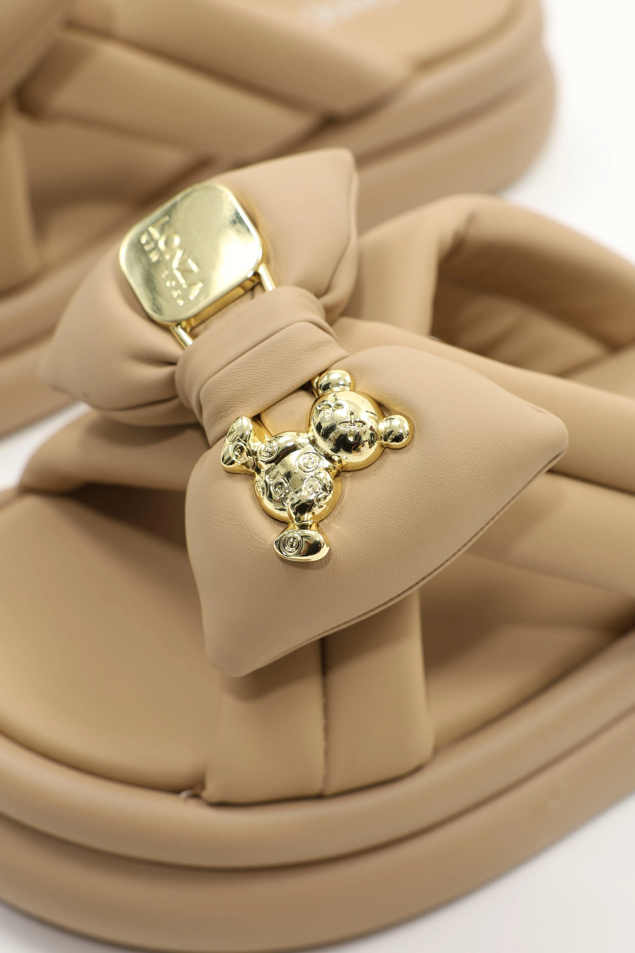 Chloe Beige