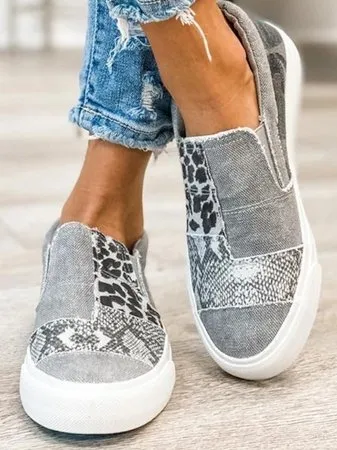 Durable and supportive orthopedic Loafers