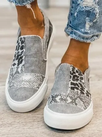 Durable and supportive orthopedic Loafers