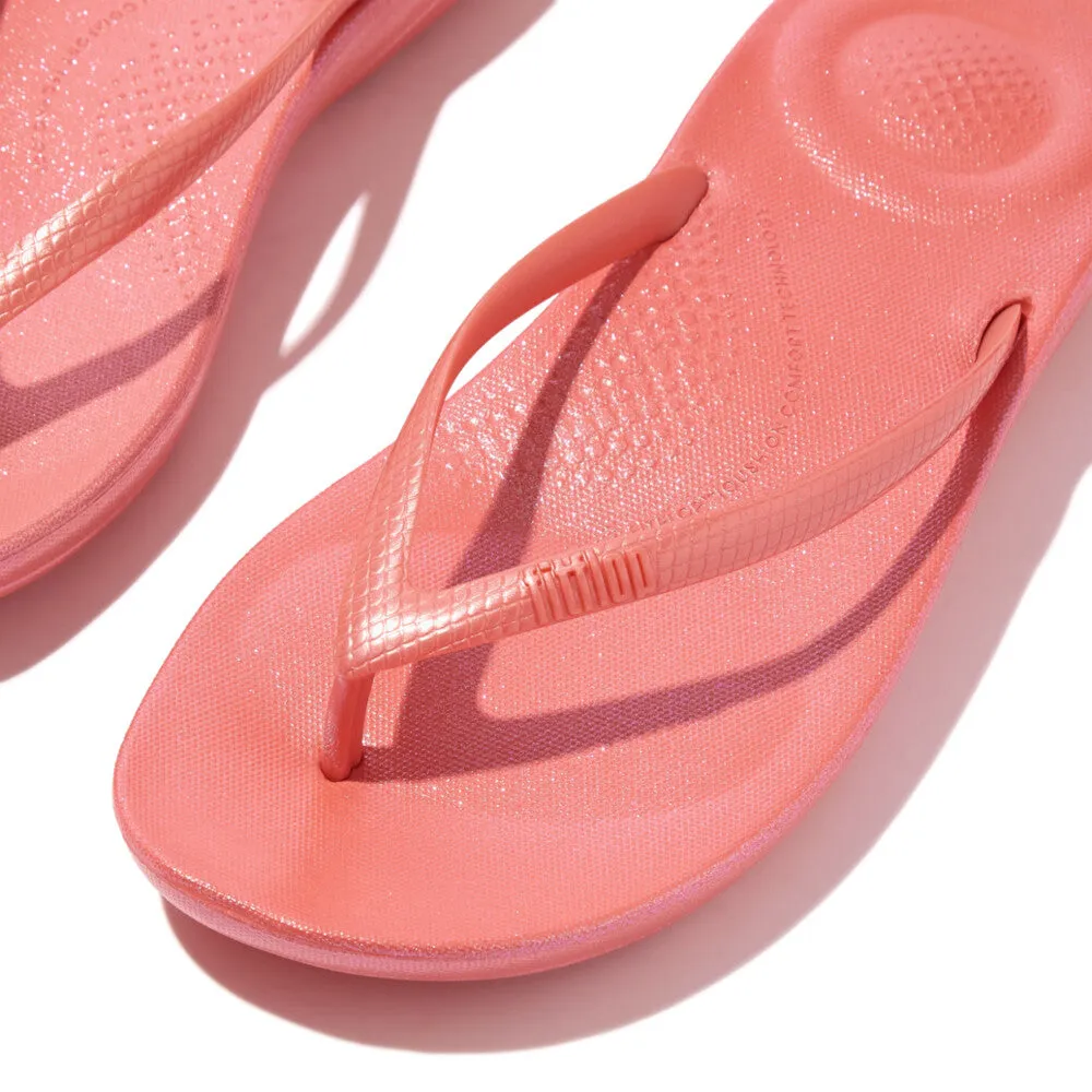 FitFlop iQushion Pearlized Ergonomic Thongs Coral