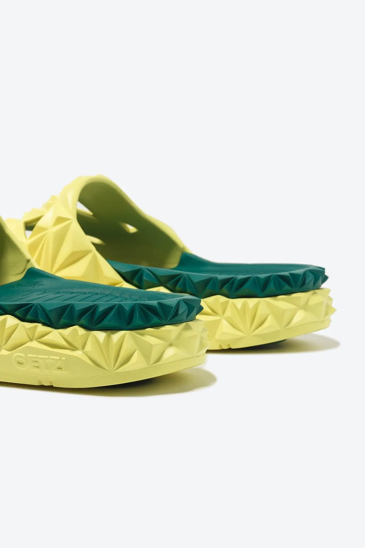 OETZI Icelippers - Yellow Green