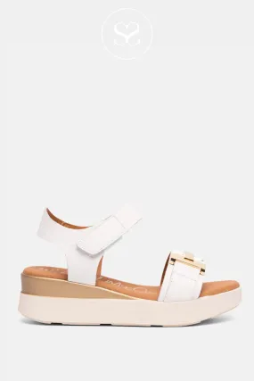 OH MY SANDALS 5672 WHITE BUCKLE WEDGE SANDALS