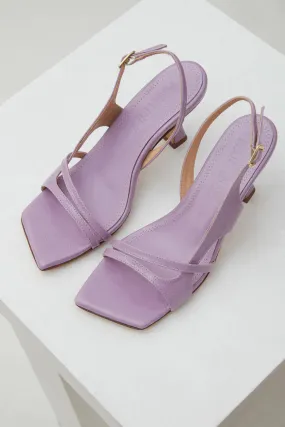 Souliers Martinez - Algar Sandal: Lavanda Patent Leather